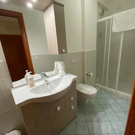 住宿加早餐酒店 Nick & Santo's Homes 贾迪尼-纳克索斯