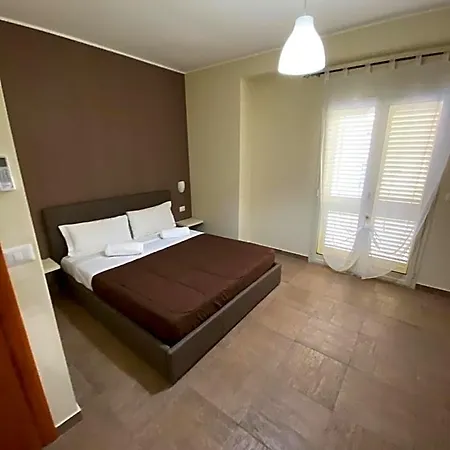 Nick & Santo's Homes 4* Джардіні-Наксос