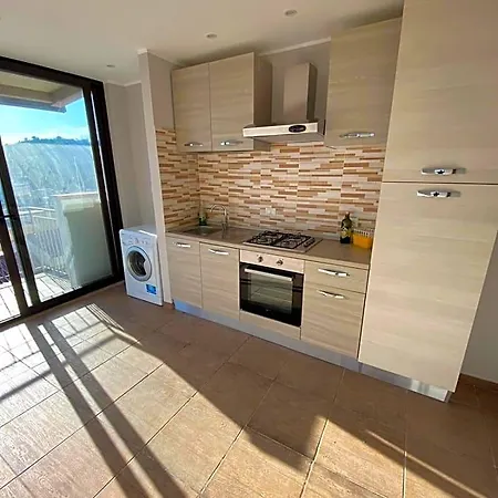 Nick & Santo's Homes Готель типу 