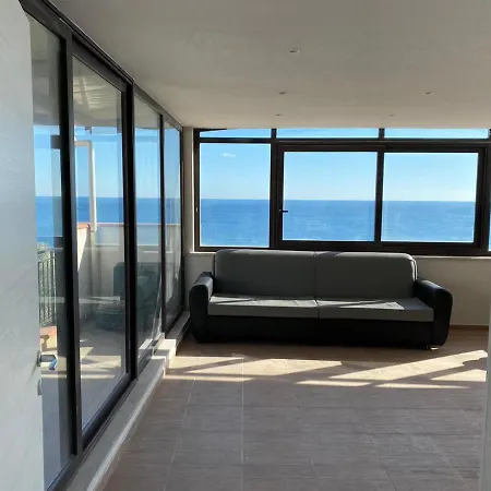 Nick & Santo's Homes Giardini Naxos